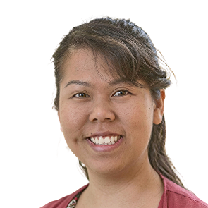 Portrait of Ngoc-Quynh Nguyen Wells